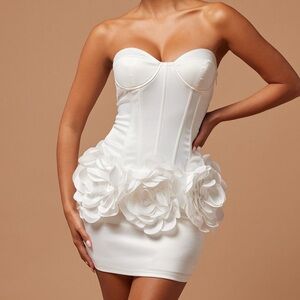 Sweetheart flower mini dress NWT